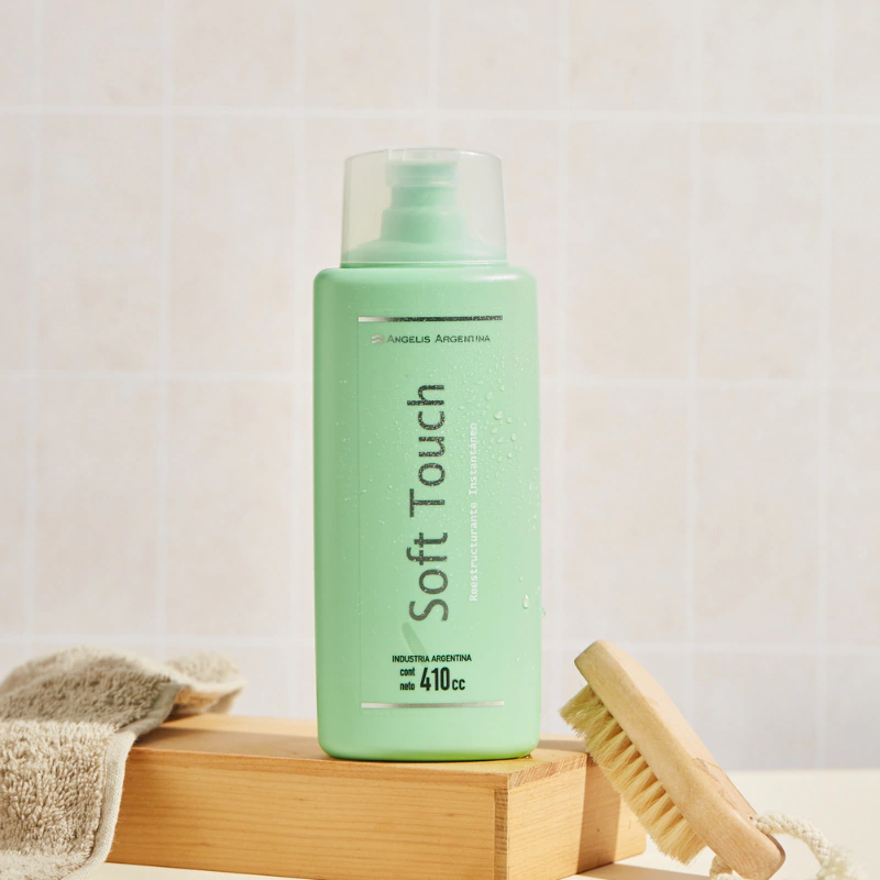 Soft Touch, restaurador instantáneo x 5000cc — Angelis. Producto profesional de peluquería.